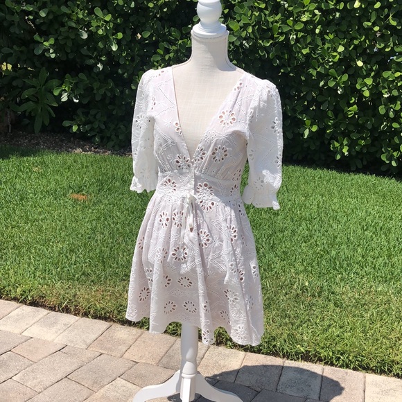 FOR LOVE & LEMONS WHITE FLOWER EYELET DRESS SIZE MEDIUM - Picture 3 of 12